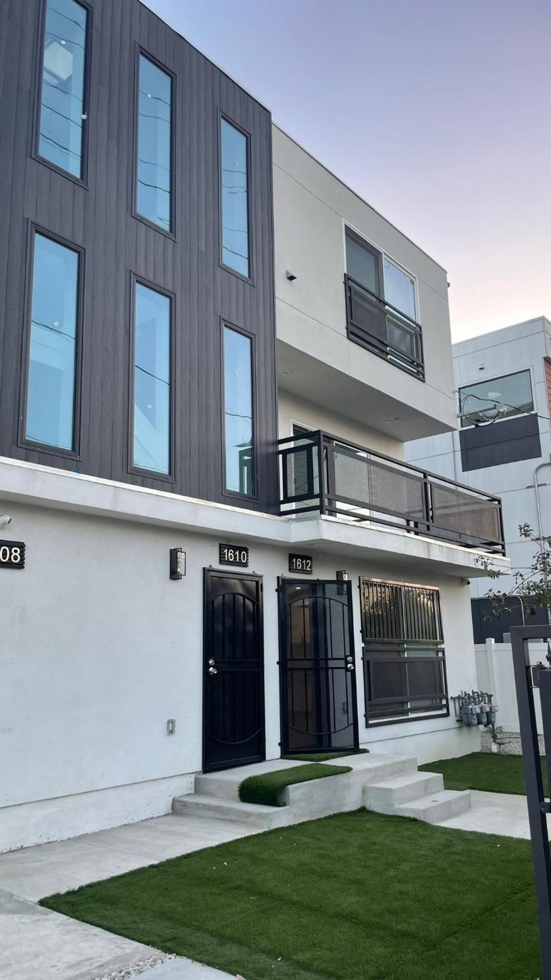 Cultura Homes Los Angeles
